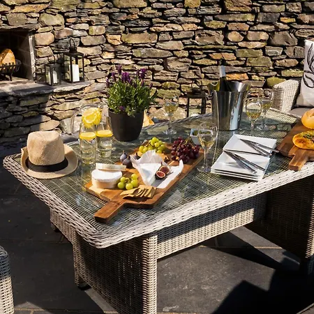 Lexington House - 5 Star - Stylish Barn Conversion * Bowness-on-Windermere