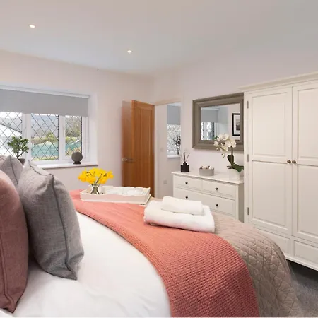 Lexington House - 5 Star - Stylish Barn Conversion * Bowness-on-Windermere