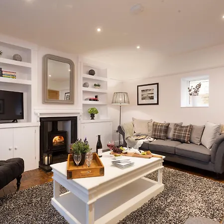 Lexington House - 5 Star - Stylish Barn Conversion Holiday home Bowness-on-Windermere