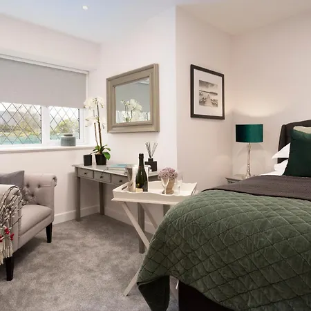 Lexington House - 5 Star - Stylish Barn Conversion Bowness-on-Windermere